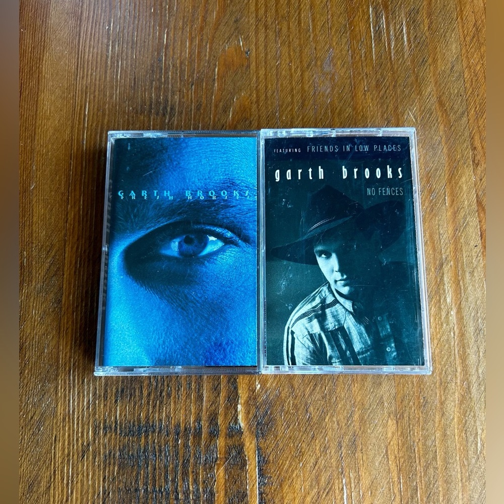 Garth Brooks Lot 2 Cassettes-“No Fences”(Friends in Low Places),“Fresh Horses”